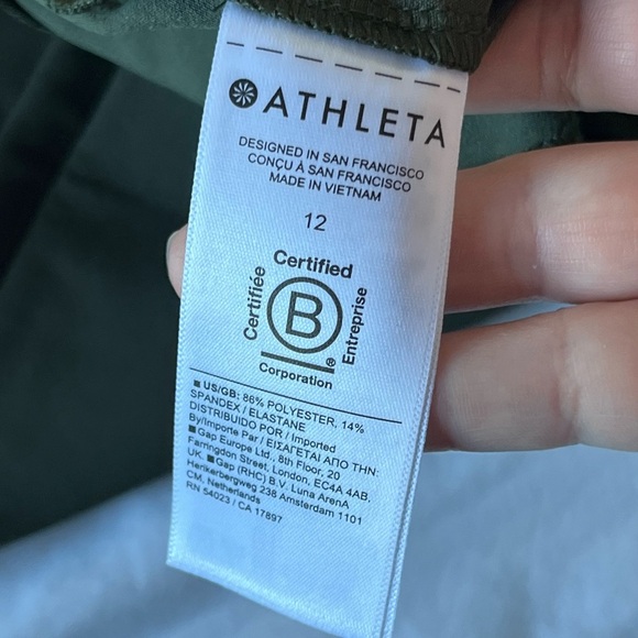 NWOT Athleta Endless High-Rise Pant In Color: “Aspen Olive” S/533636/10 SIZE 12 - Picture 11 of 12